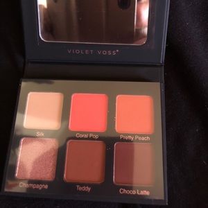 Violet Voss Eyeshadow!👁